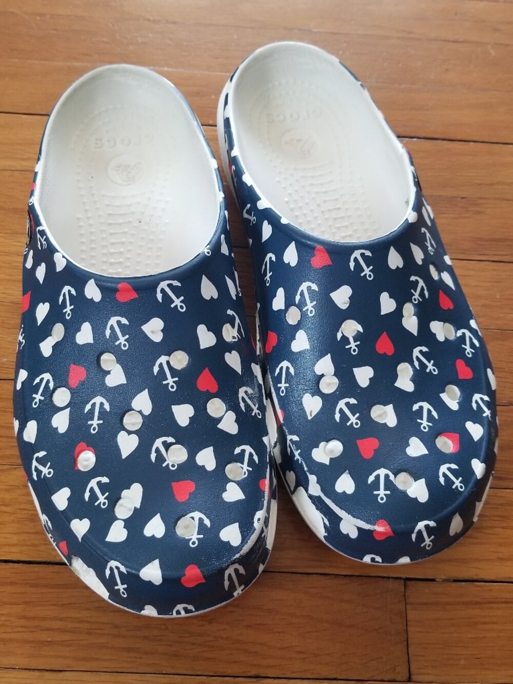 Drew Barrymore Collection Baya Slip On Crocs 7